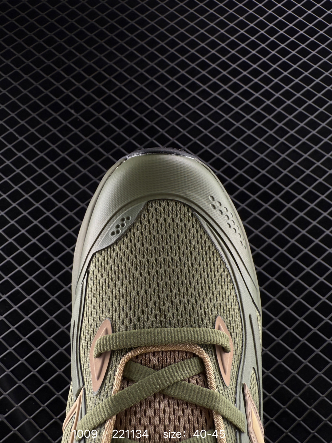 NB Ganni x New Balance NB Fresh Foam ”TRAINER UTRNGA Silver Metallic“